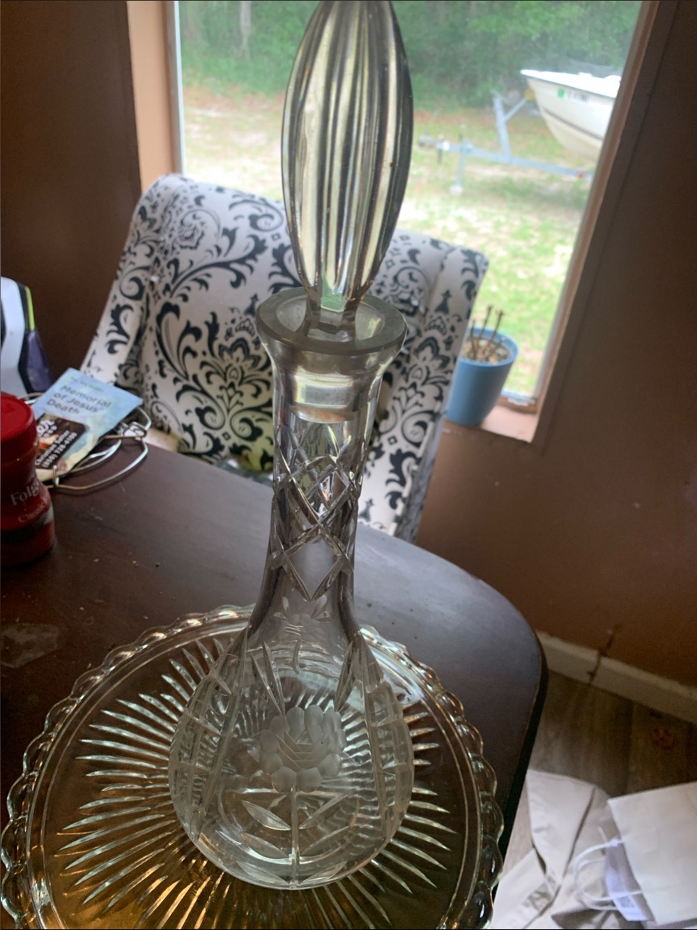Cut Glass Etched Crystal Decanter with Stopper - Clear